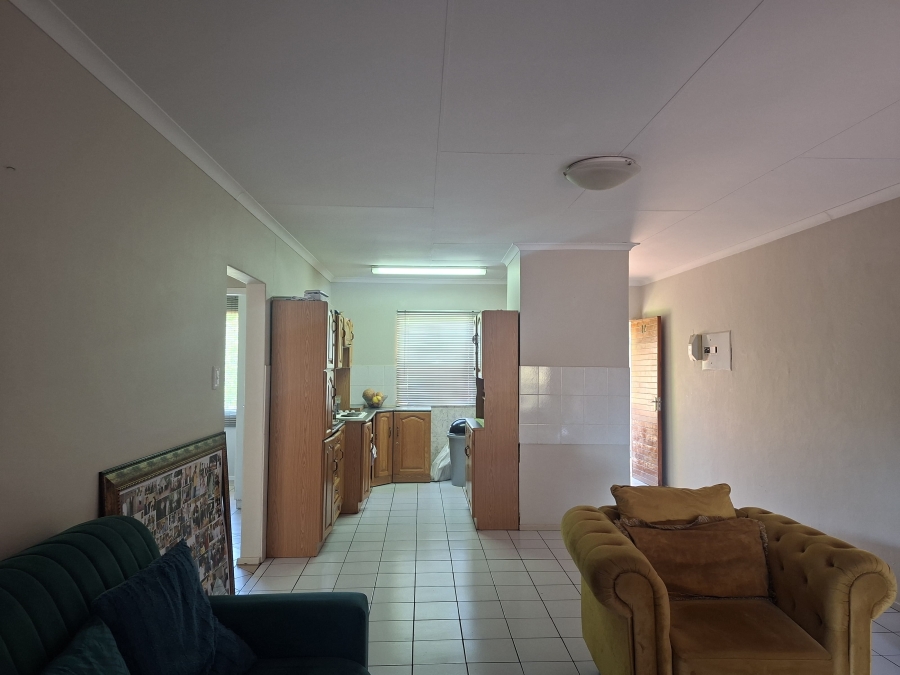 2 Bedroom Property for Sale in Safari Gardens North West
